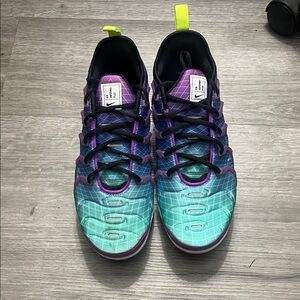 Nike AIR VAPORMAX PLUS Blue and Purple